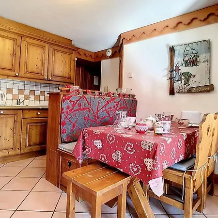 Appartement Alpages De Reberty - Spacieux Et Lumineux - Proche Des Pistes - Balcon - Piscine Mae-0854 *